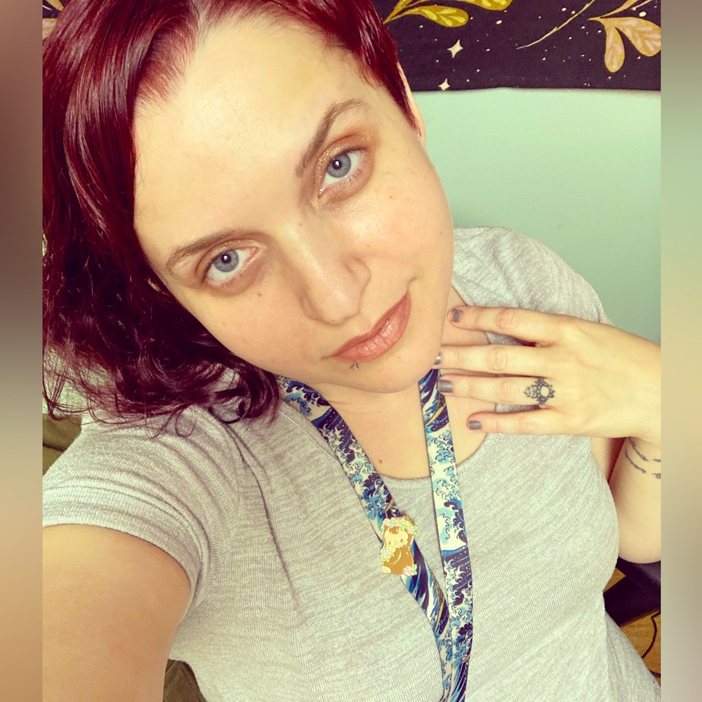 Meet your Posher, Angela